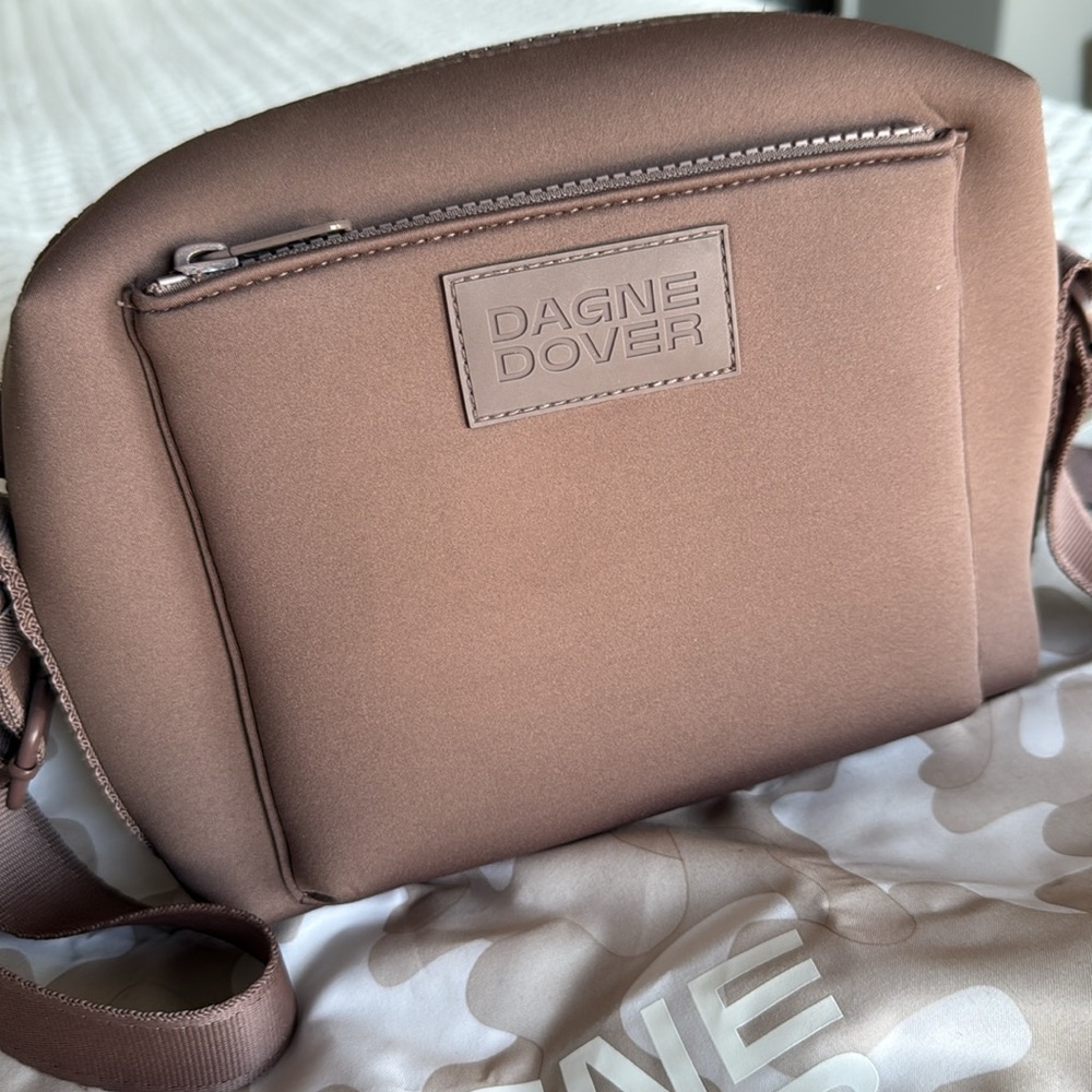 Dagne Dover Brown Crossbody Bag